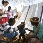 MSF teams working with refugees (source: http://www.msf-me.org/en/news/news-media/news-press-releases/msf-provides-primary-healthcare-to-ivorian-refugees-in-liberia.html)